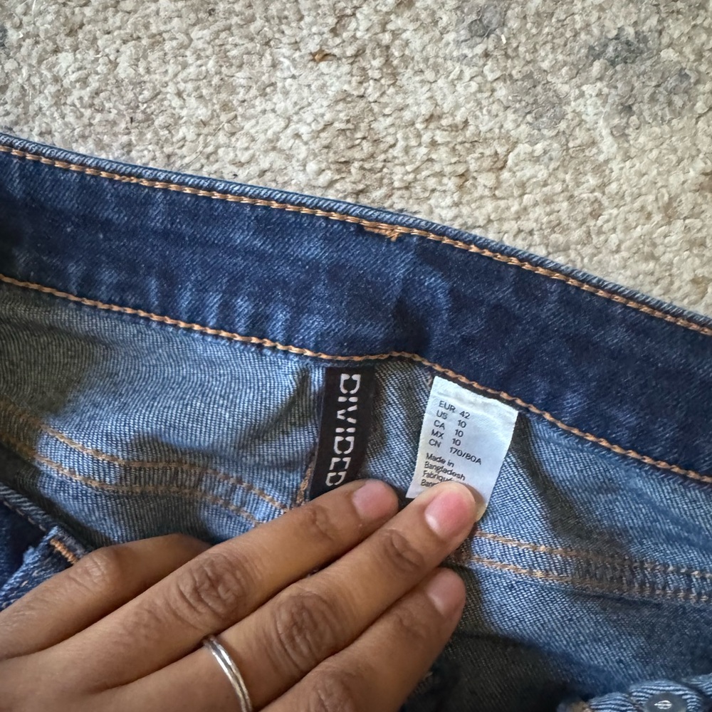 Divided Dark Blue Flare Jeans - Picture 3 of 4